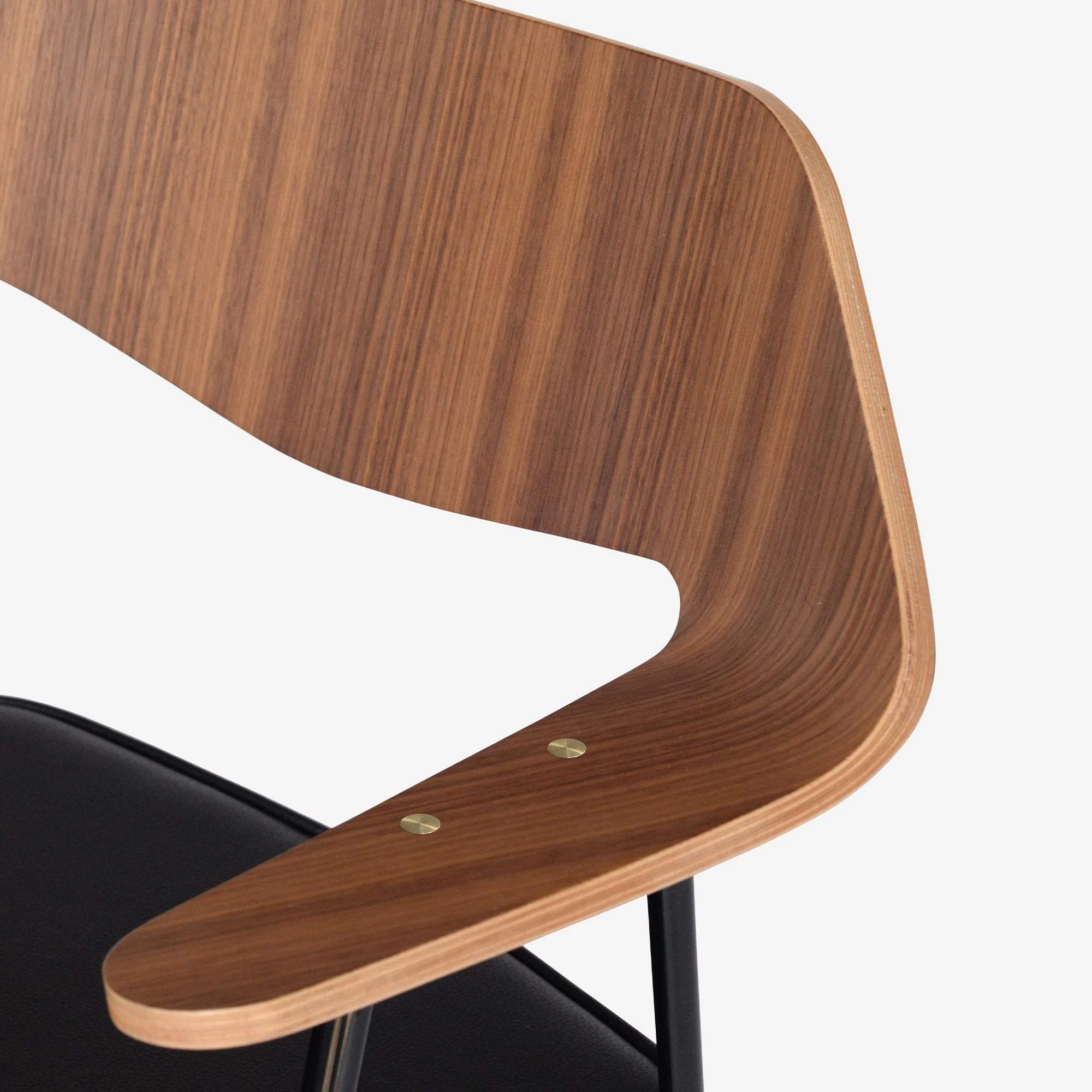 675 Chair - Image 7