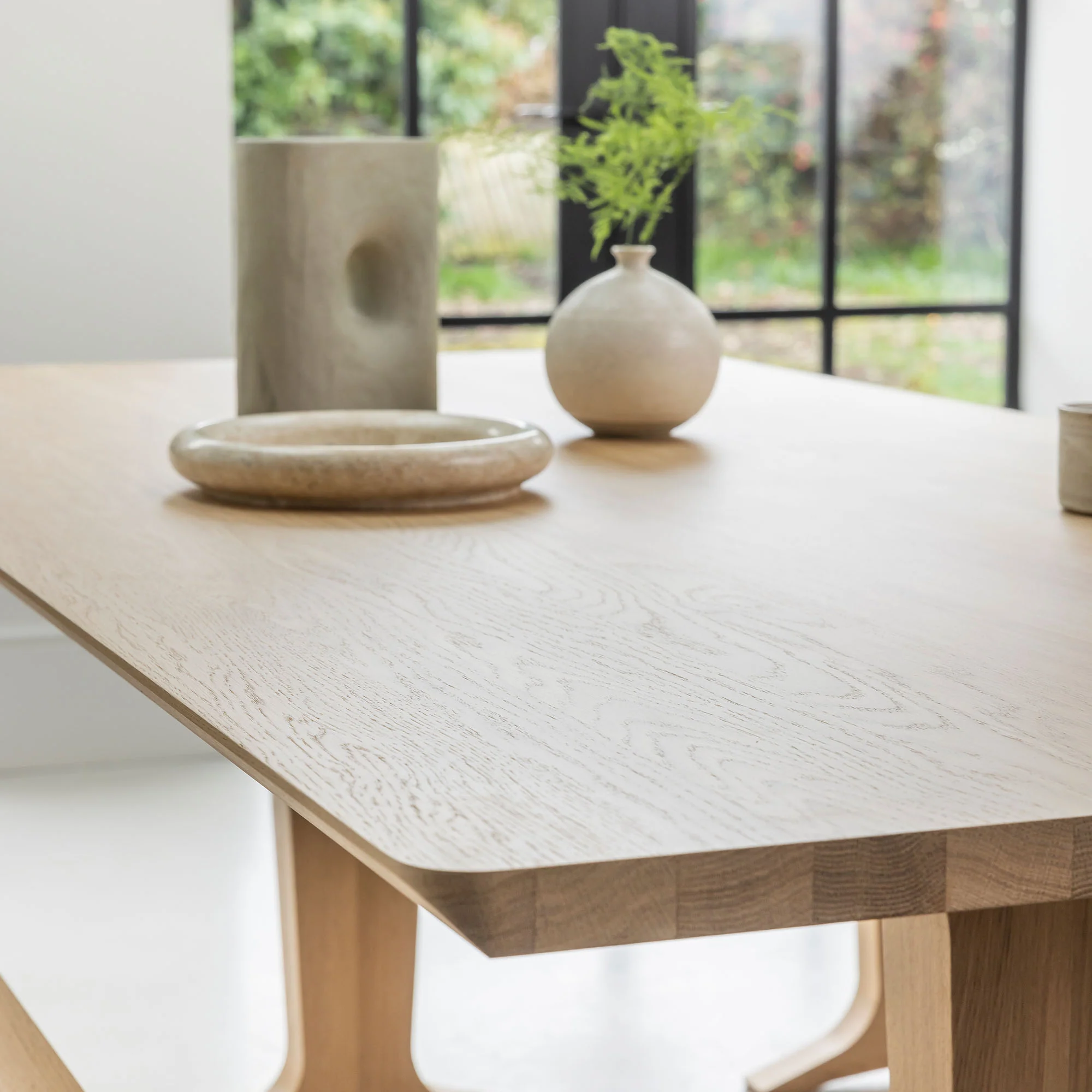Ballet Table - Image 4