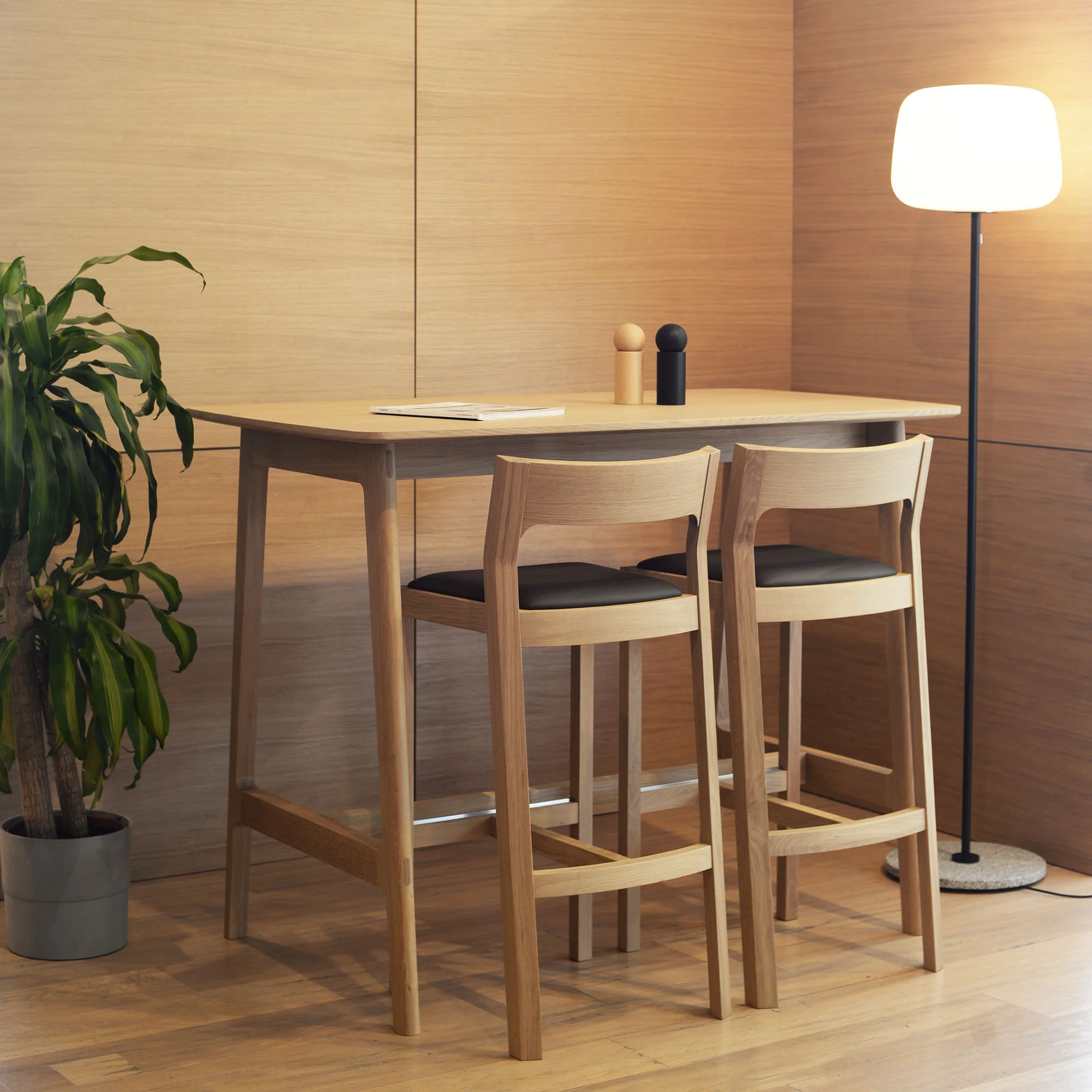 Dulwich Bar Table - Image 3
