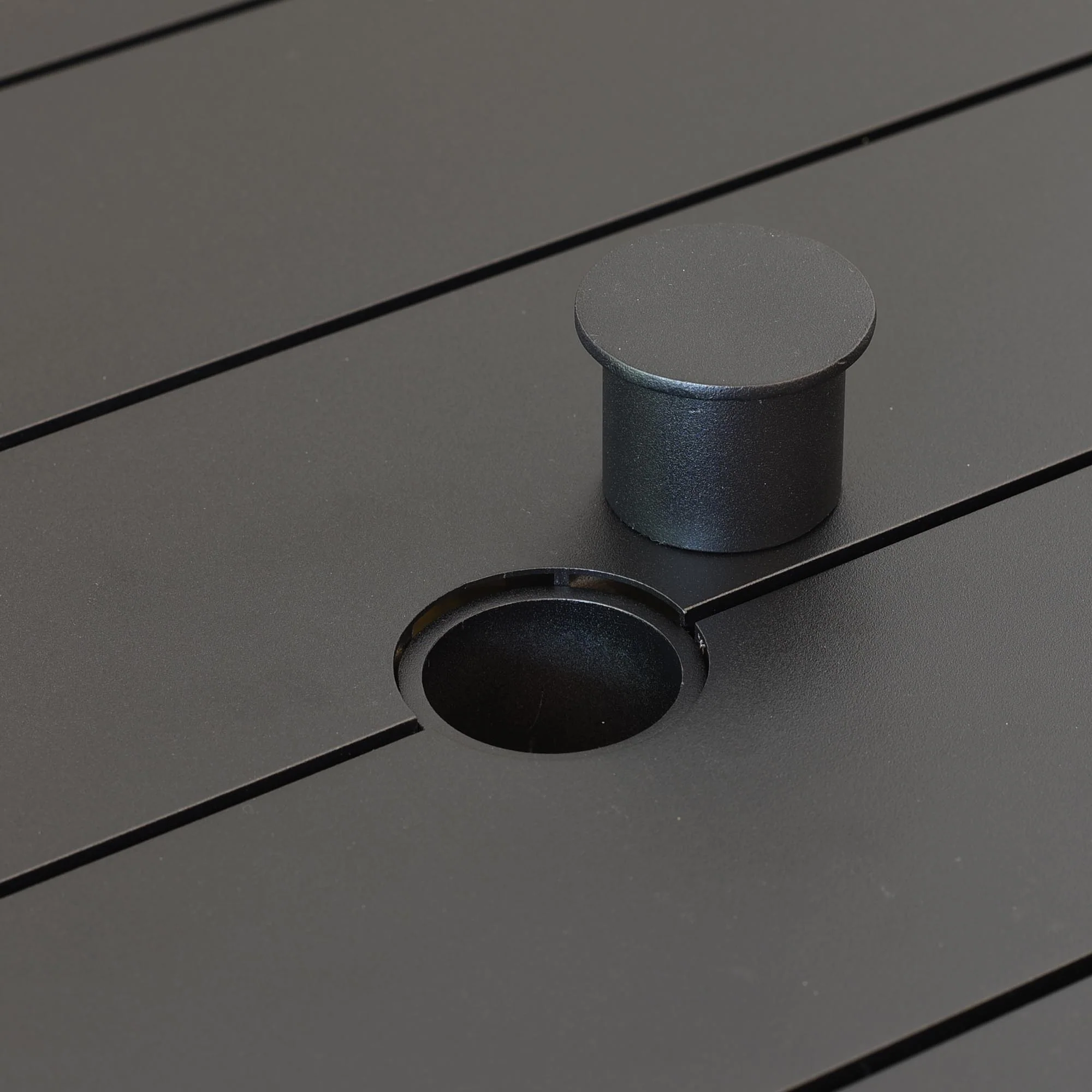 Eos Communal Table - Image 8
